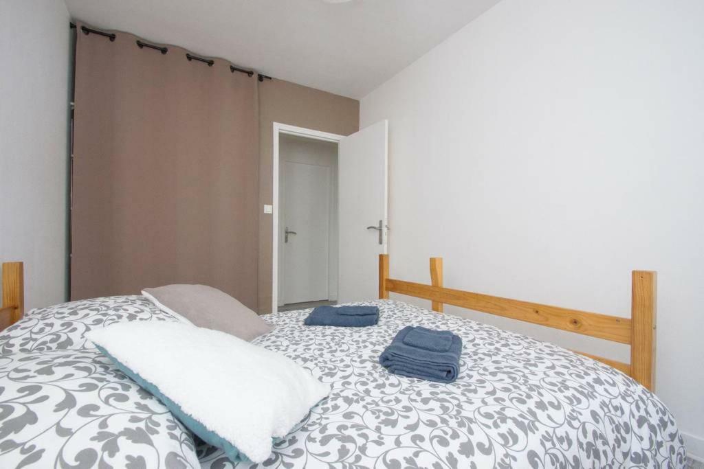 Appartement 2 Chambres - Parking Prive رينز المظهر الخارجي الصورة